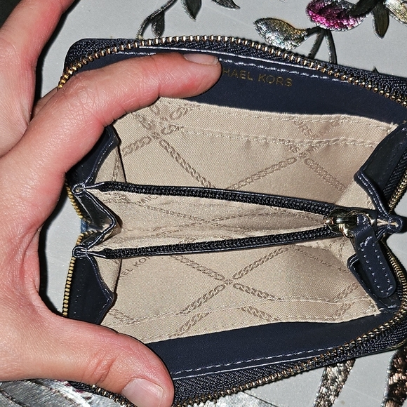 Michael Kors Blue Leatherand and Denim  Card Holder - Picture 4 of 6